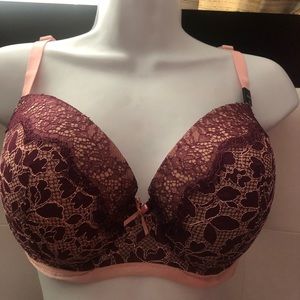 VS Dream Angels Lightly Lined Lace Demi Bra  36DD